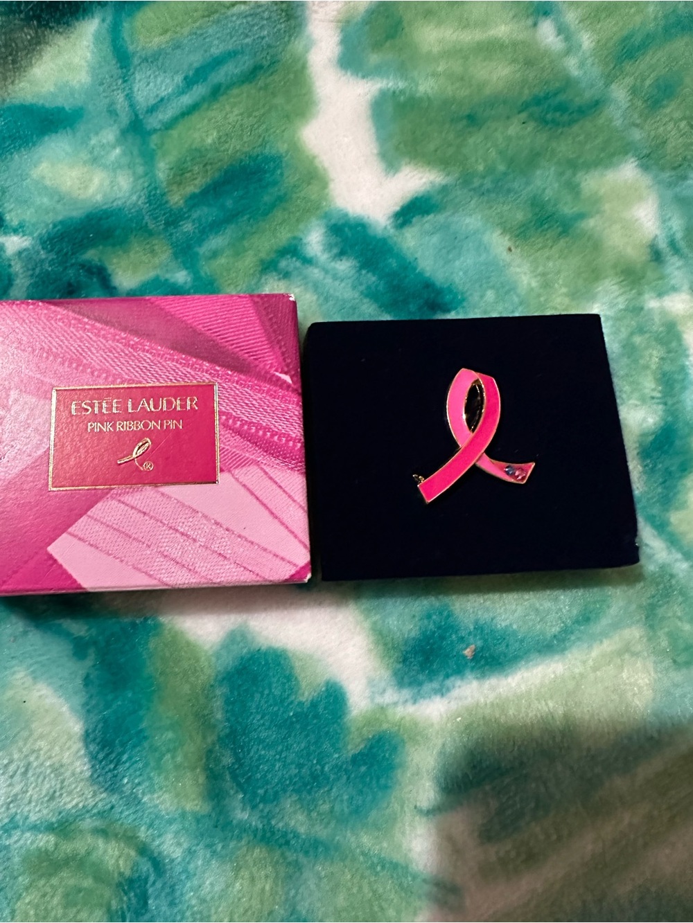 Estée Lauder Pink Ribbon Pin,New